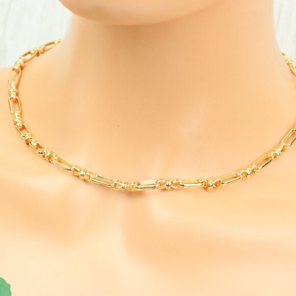 "Minimalist & Elegant Necklace Chain – Perfect for Women & Girls | UNVRC1558 - Picture 7 of 10